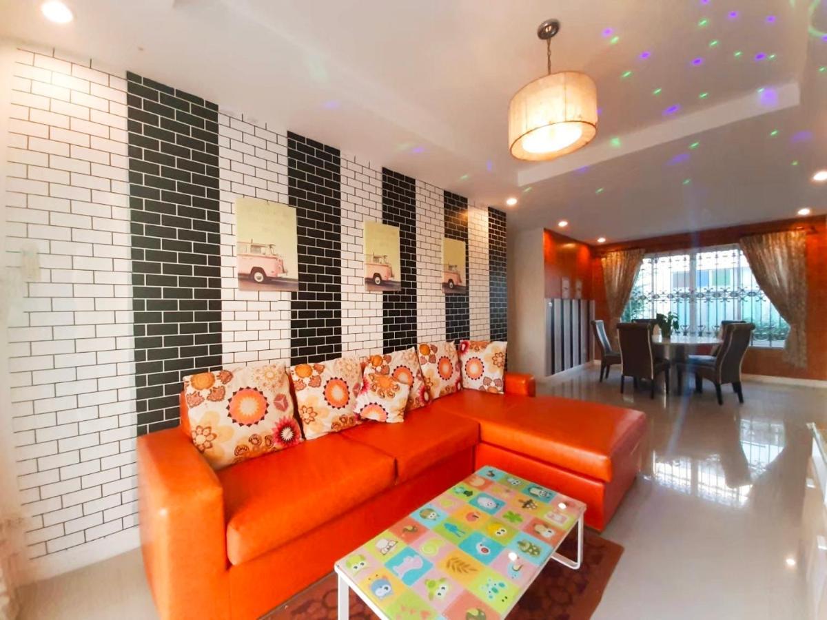 Bean Rachni Villa: Traditional Thai Retreat In Pousada Hua Hin