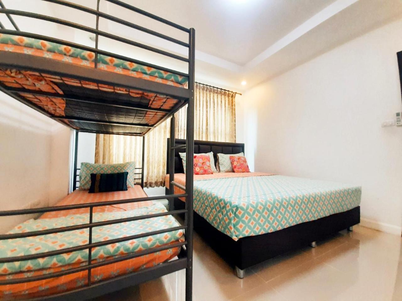 Bean Rachni Villa: Traditional Thai Retreat In